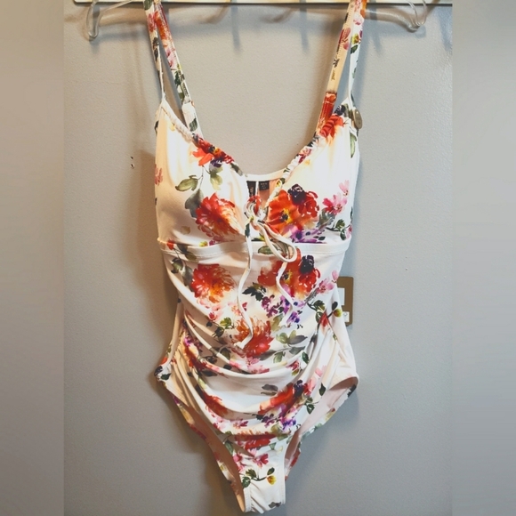 NipTuck Other - NipTuck NWT Tie Front Floral Swimsuit, Size 6